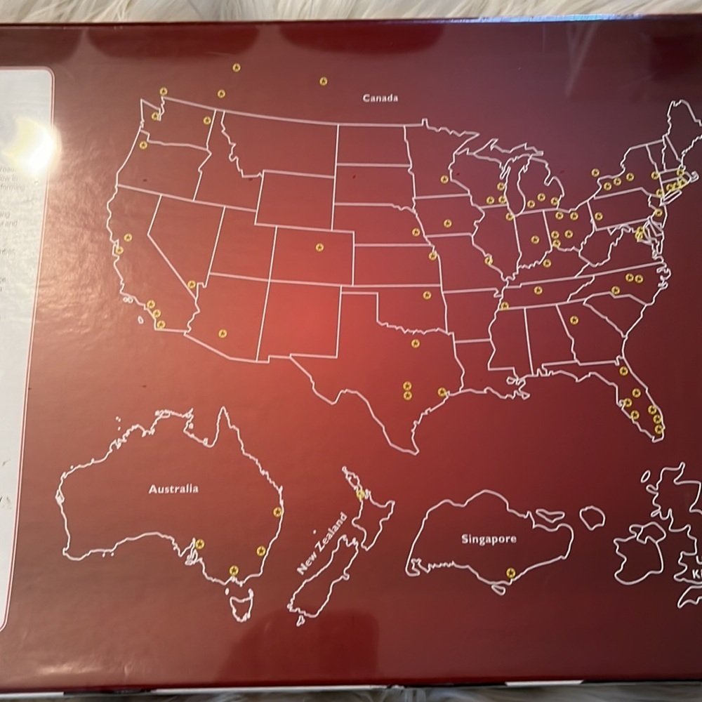 Ultra rare Manopoly board game. NWT. Sealed. - Picture 6 of 8